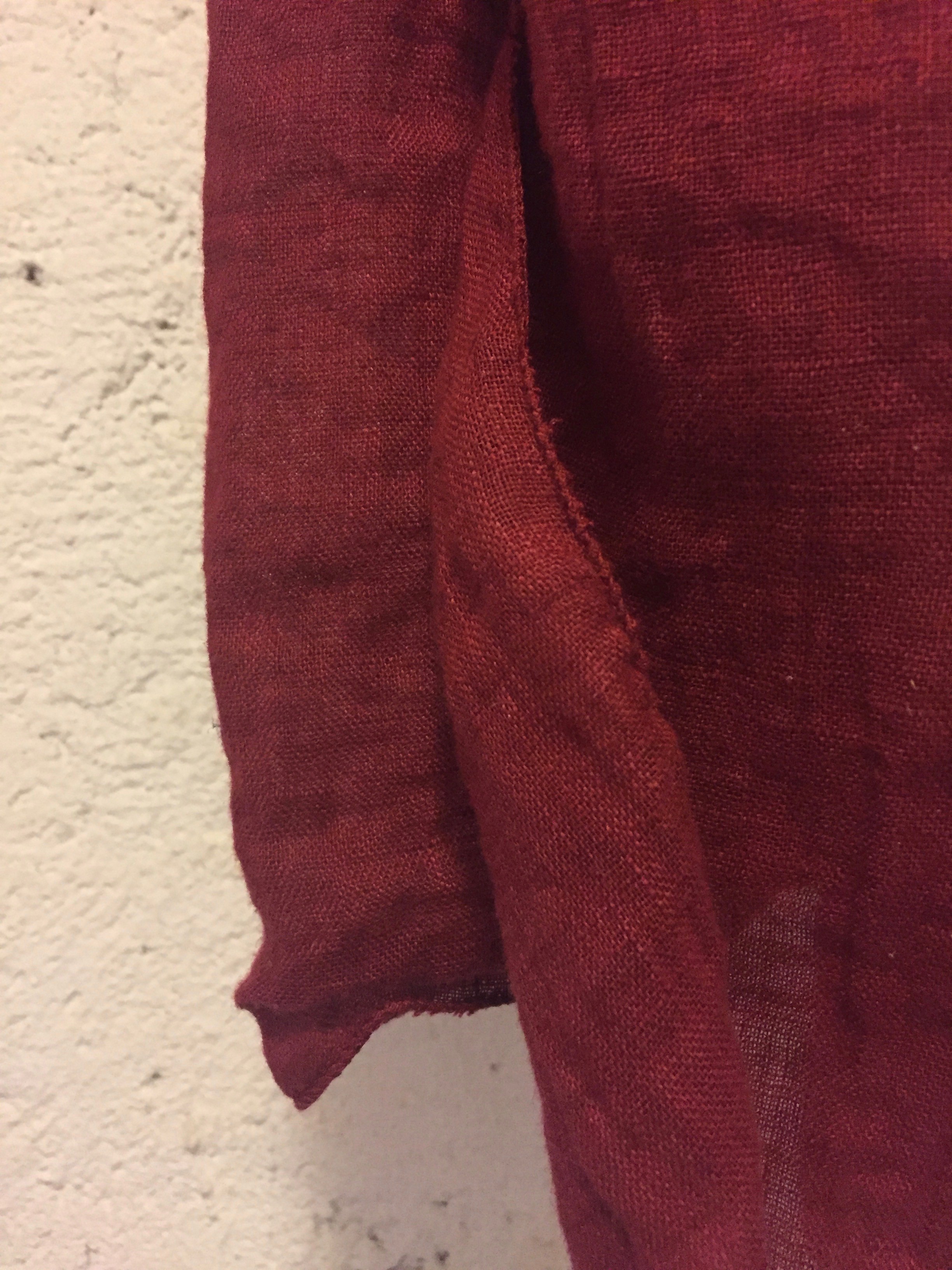 Gaze rouge bordeaux