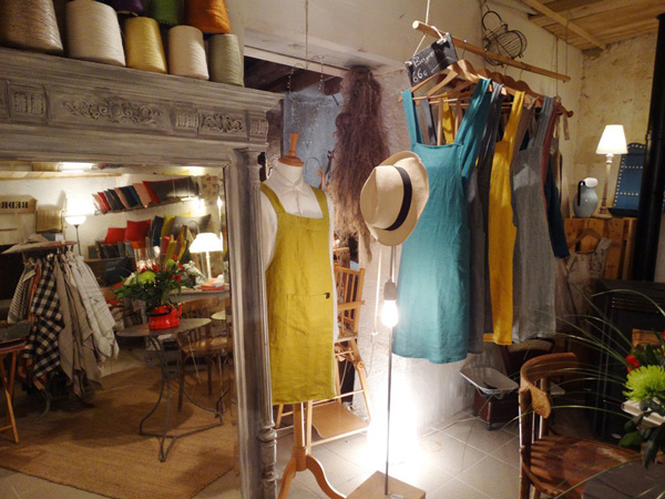 photo prise dans la boutique Lin ou l'autre à Corconne